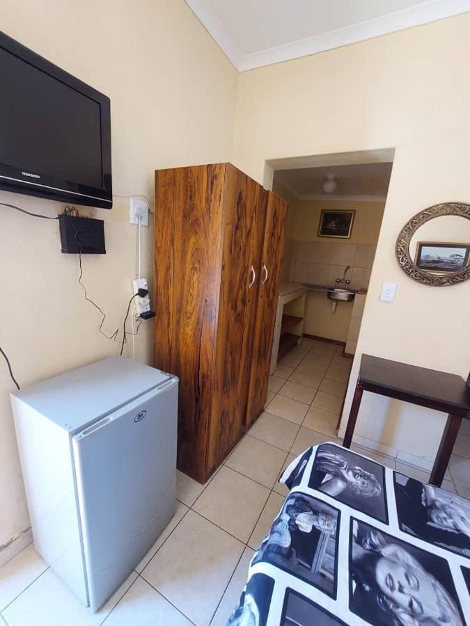 Skippers Backpackers Cc Walvis Bay Exterior foto